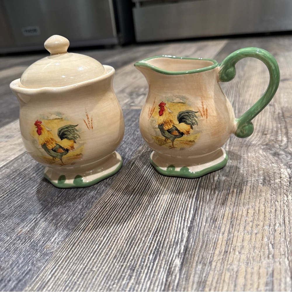 Gibson Royal Rooster Ceramic Creamer and Sugar Set - Cream and Green